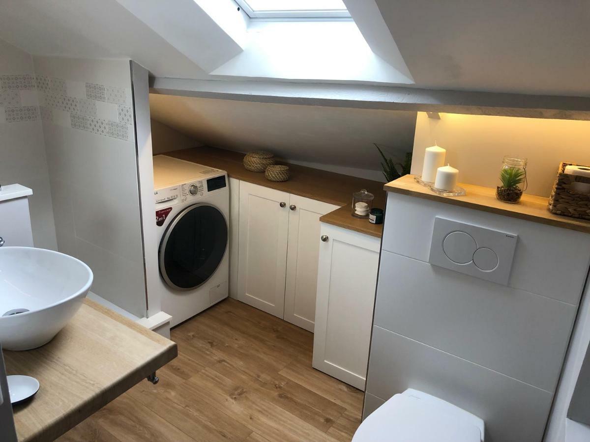 Lucarne Enchantee Honfleur Bagian luar foto